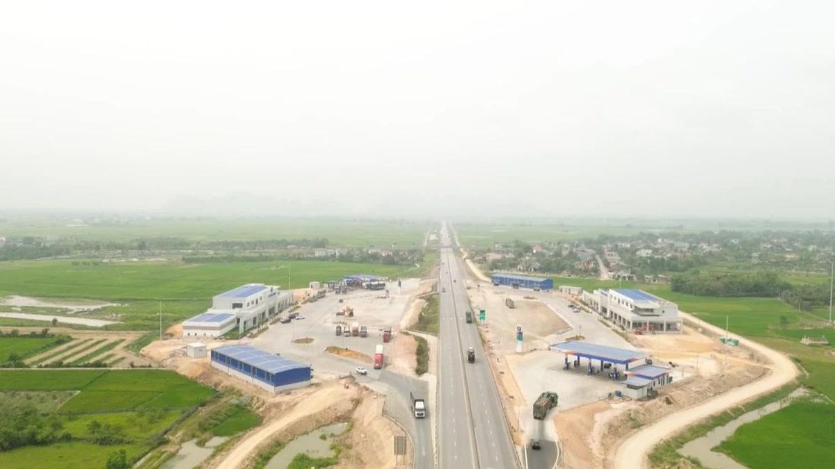 [Video] Xem xét thu hồi dự án trạm dừng nghỉ cao tốc Bắc-Nam chậm tiến độ - Báo Nhân Dân