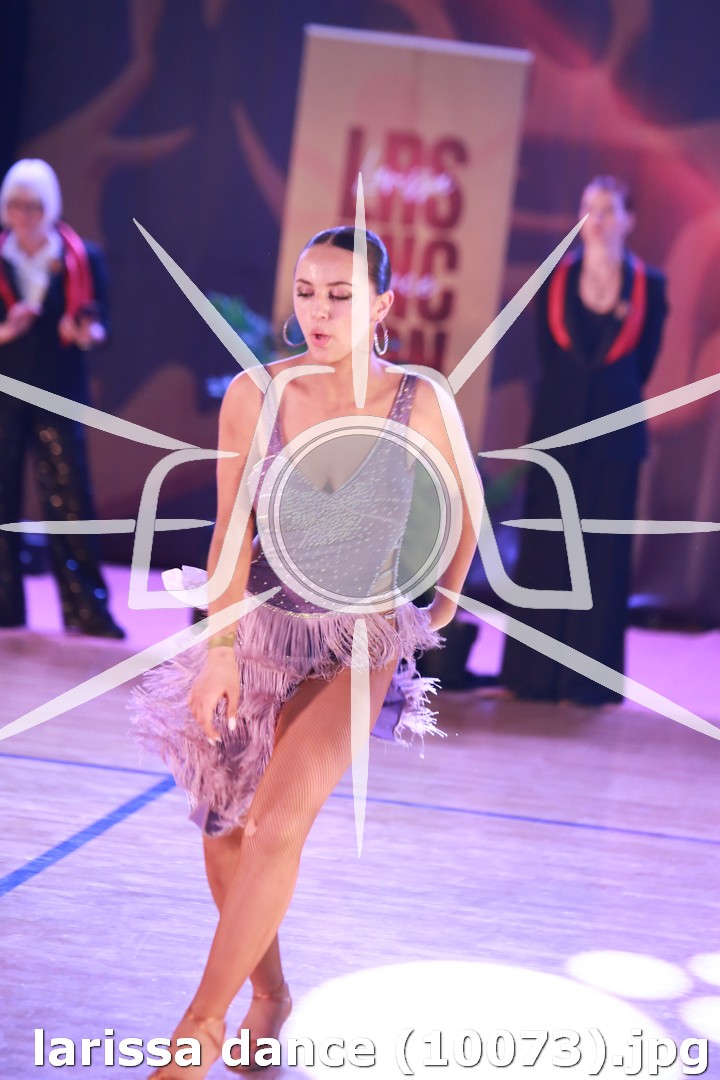 larissa dance (10073).jpg