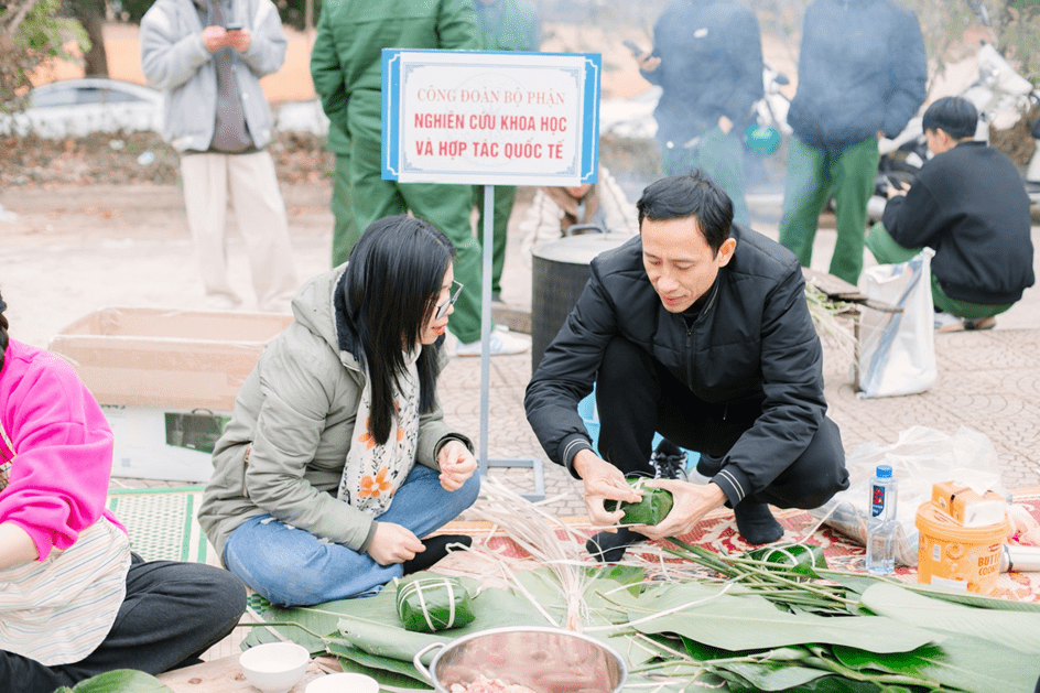 Sôi nổi các hoạt động Xuân yêu thương - Tết sum vầy  tại Trường Đại học Tây Bắc