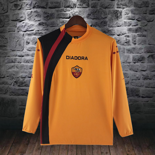Retro 2005-06 Roma Local.png
