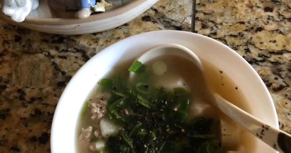 Canh khoai sọ nấu thịt băm