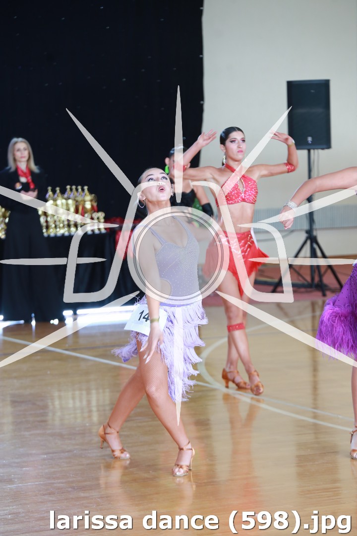 larissa dance (598).jpg