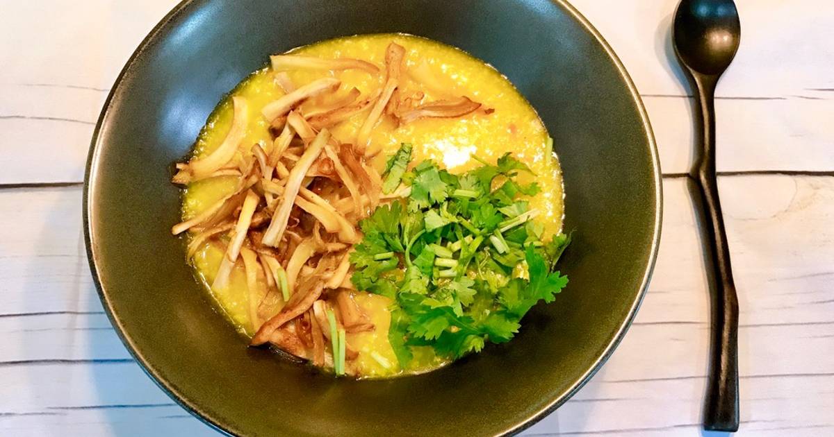 Cháo nghệ chân nấm