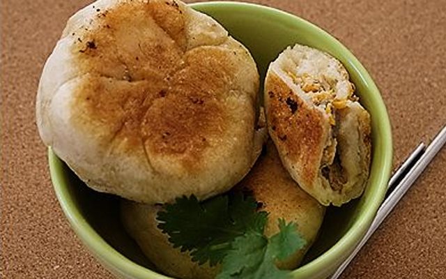 Bánh Nếp Áp Chảo Nhân Thịt