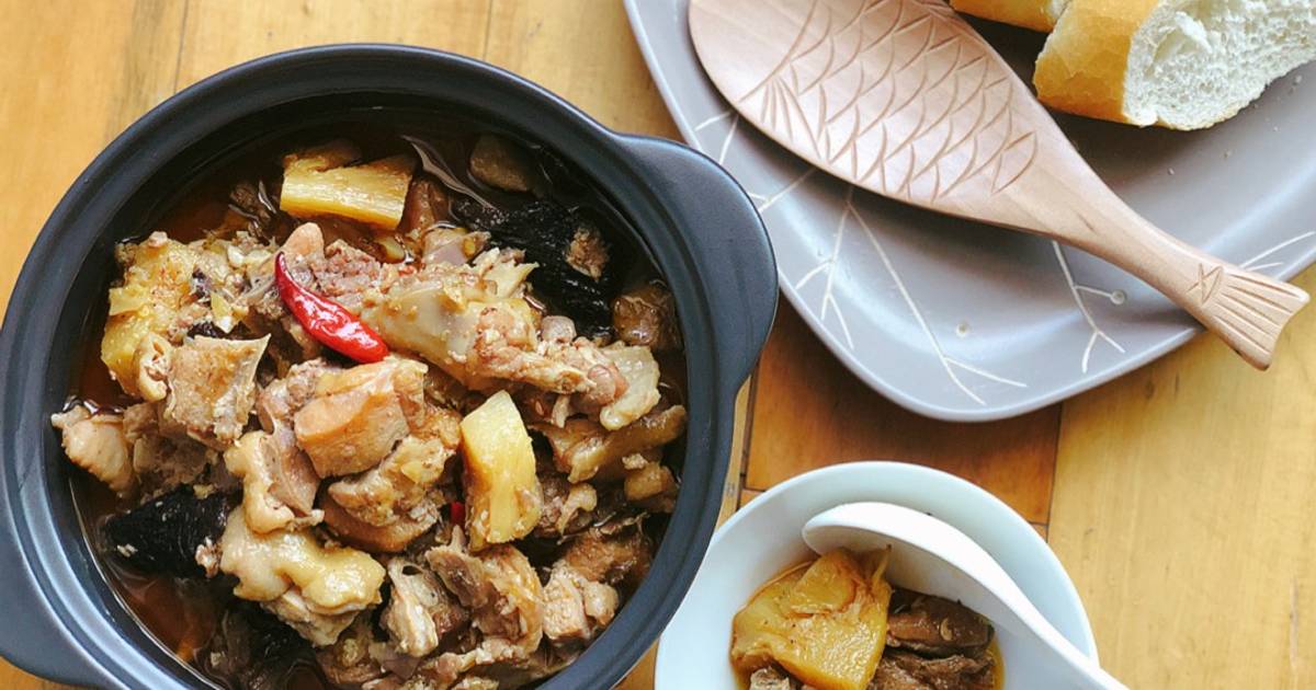Gà nấu ngũ vị