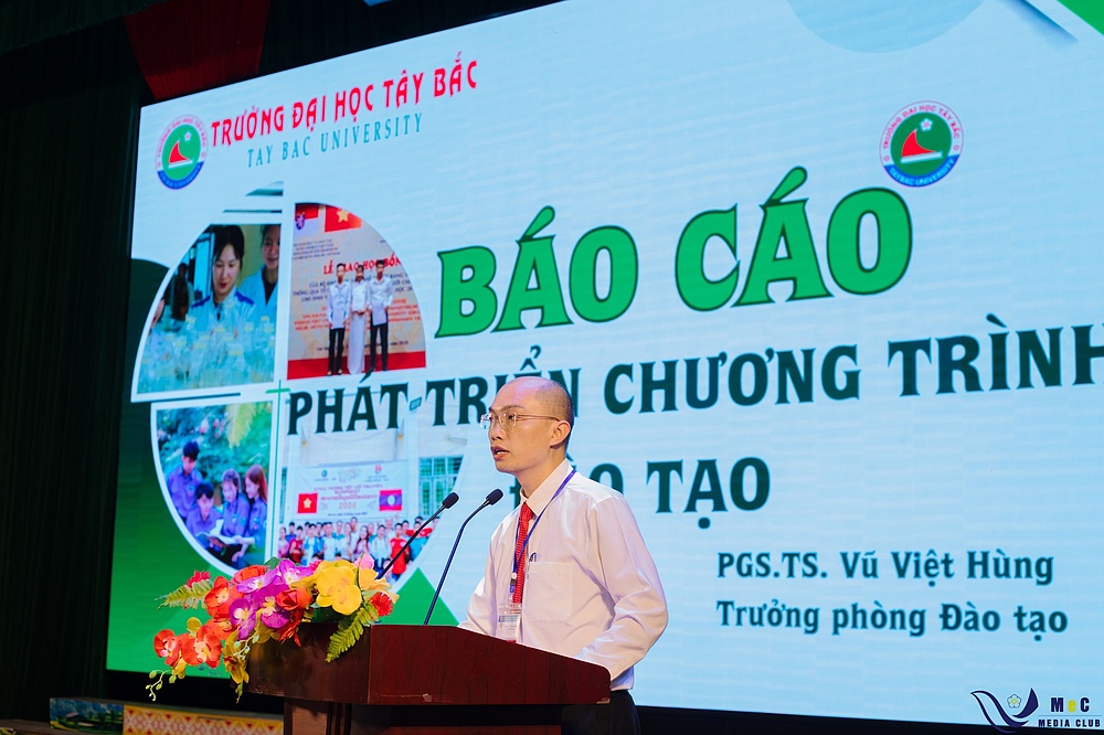 Khai mạc Khảo sát chính thức phục vụ đánh giá ngoài 06 chương trình đào tạo Trường Đại học Tây Bắc