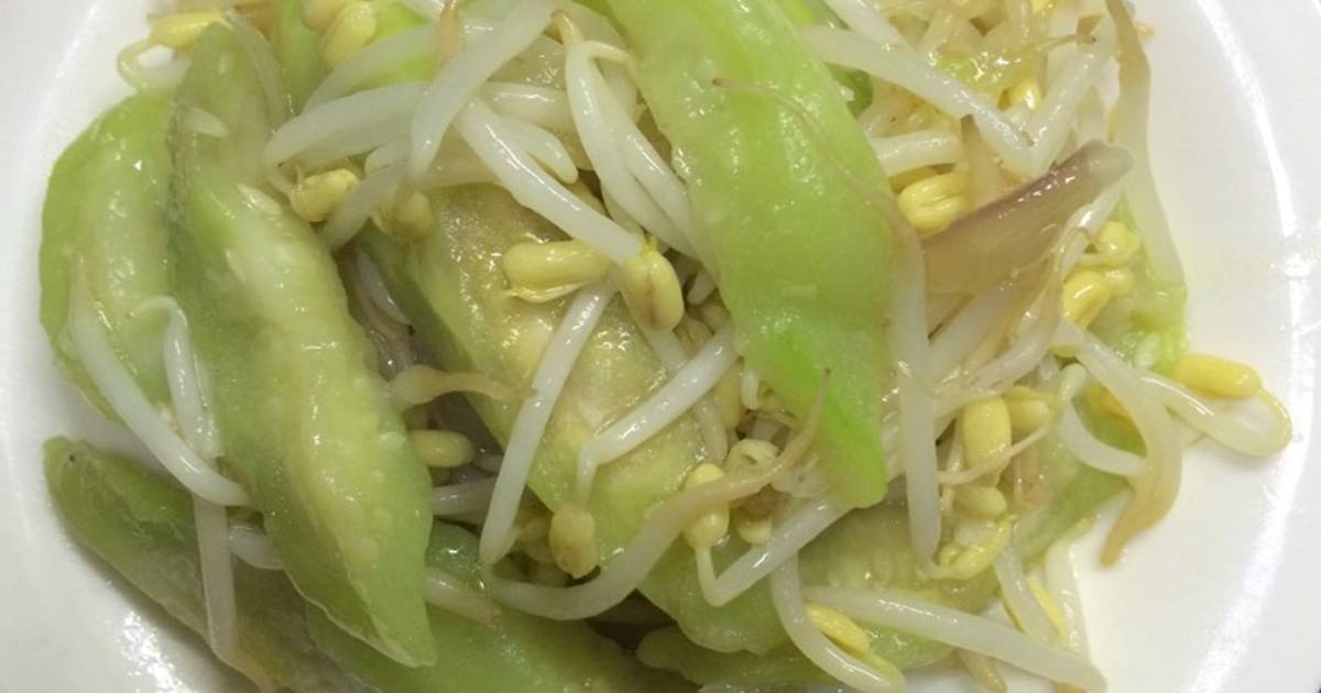 Mướp giá xào tỏi
