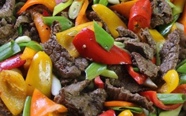 Bò Xào Ớt Chuông
