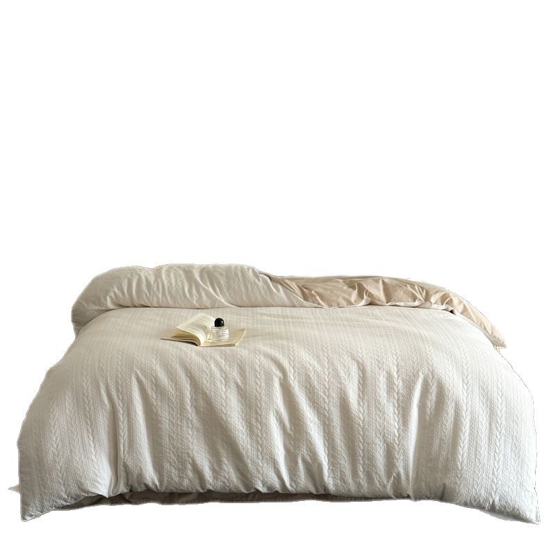 Bedding set made of triple-layer cotton gauze