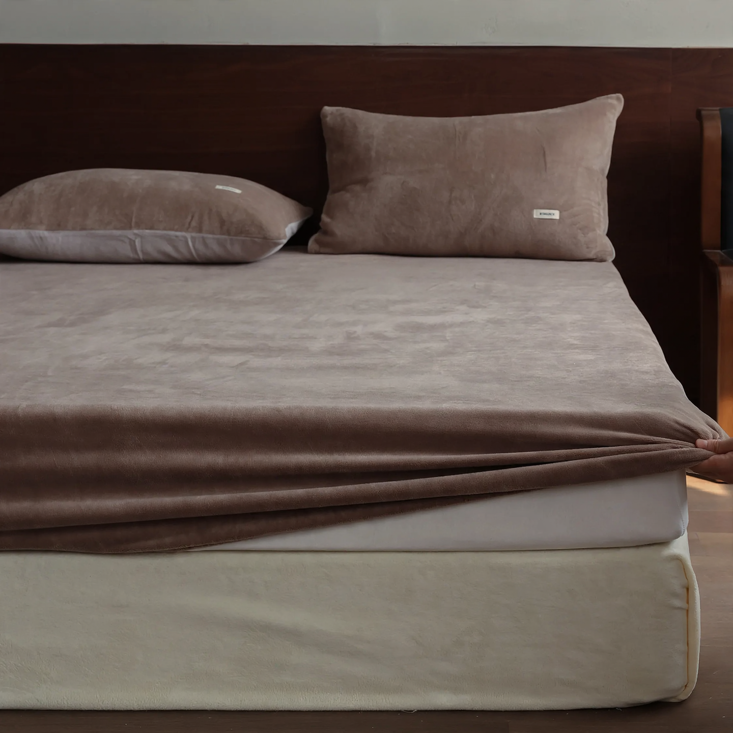 Milk Fiber Fitted Sheet with Elastic, Winter