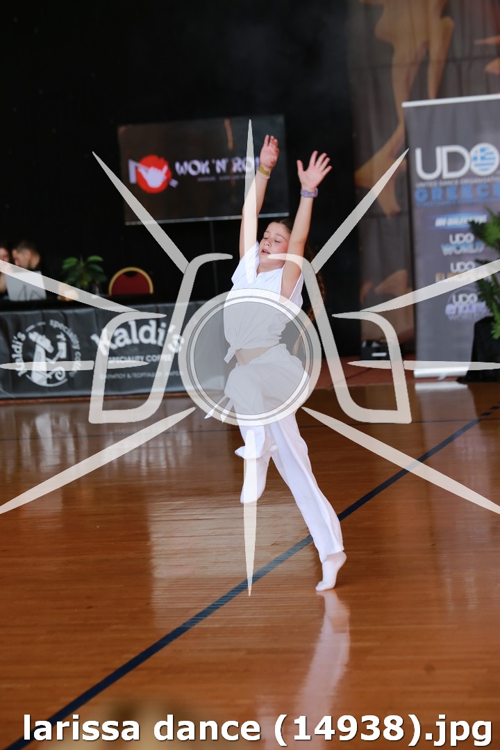 larissa dance (14938).jpg