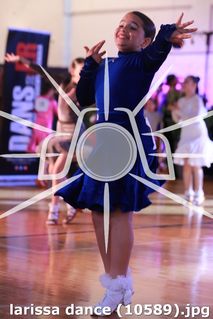 larissa dance (10589).jpg