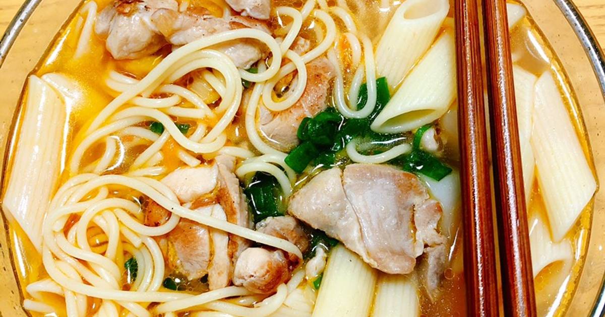 Bún nui gà