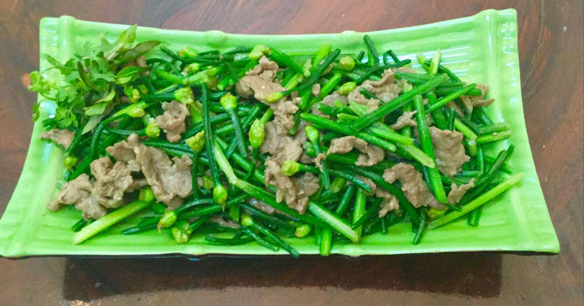 Bông hẹ xào thịt bò