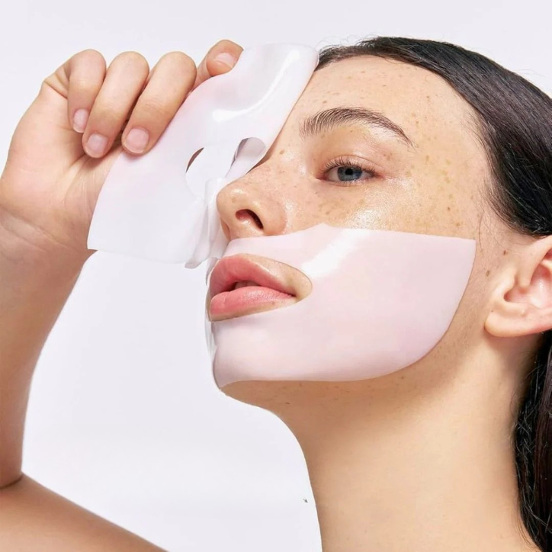 BIODANCE Bio-Collagen Real Deep Mask hydrogel face mask for glassy glowing skin overnight hydration