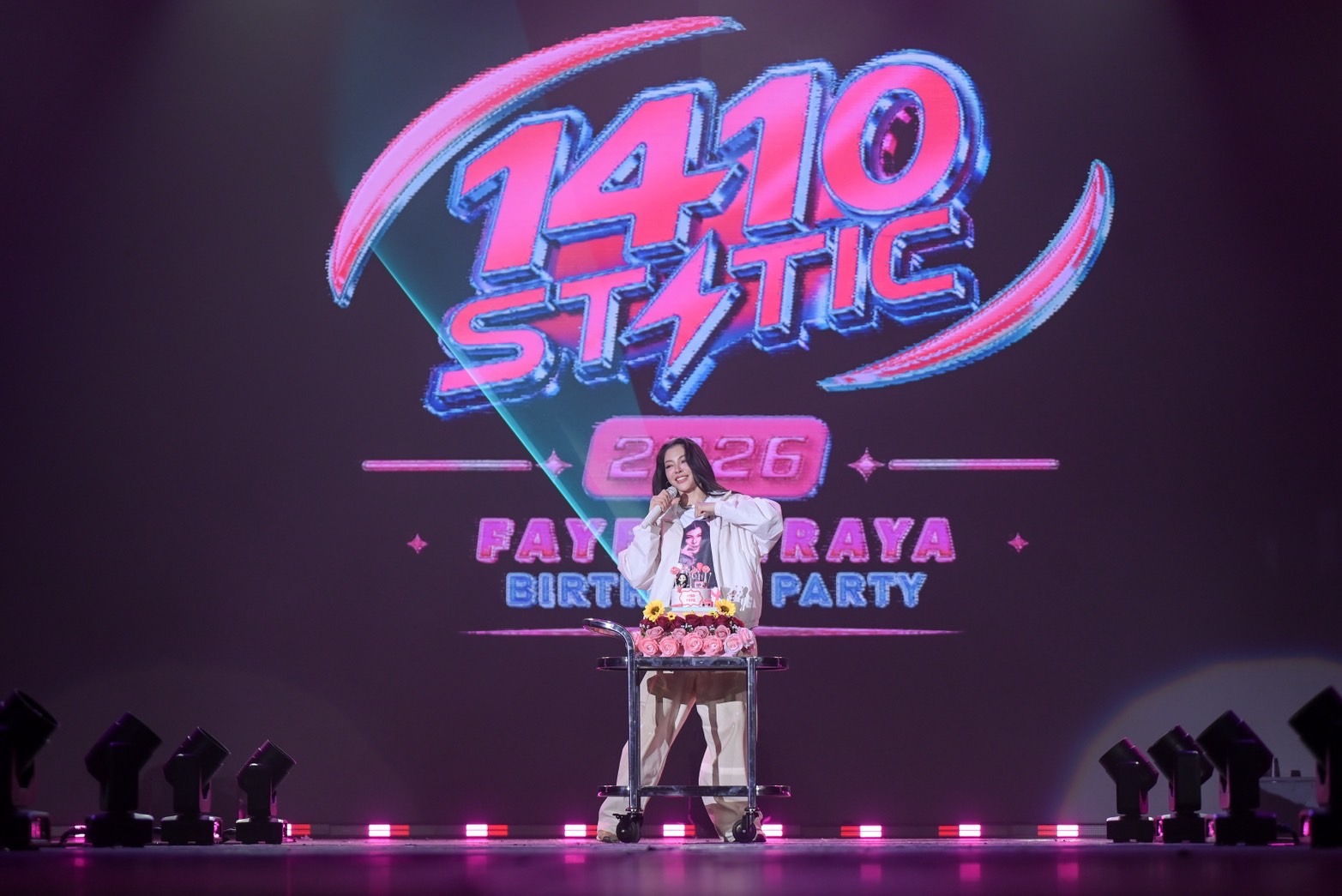 ฝ้าย - พีรญา สเตจูนหัวใจแฟนคลับ!!! จัดงาน FAYE PERAYA BIRTHDAY PARTY 2026 “1410 STATIC” ปาร์ตี้วันเกิดที่มาพร้อมความทรงจำสุดล้ำค่า ภาพที่ 2