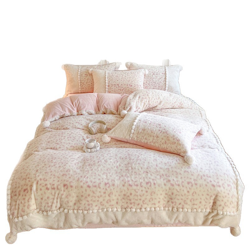 Winter bedding set made from milk fiber fleece, cuddly