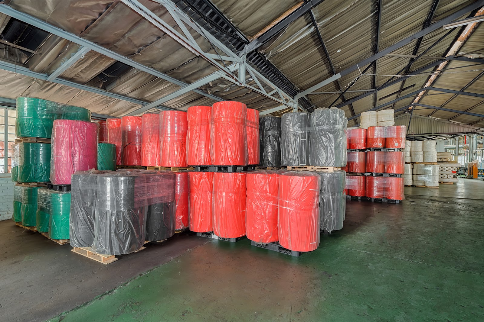 Manufacturing equipment