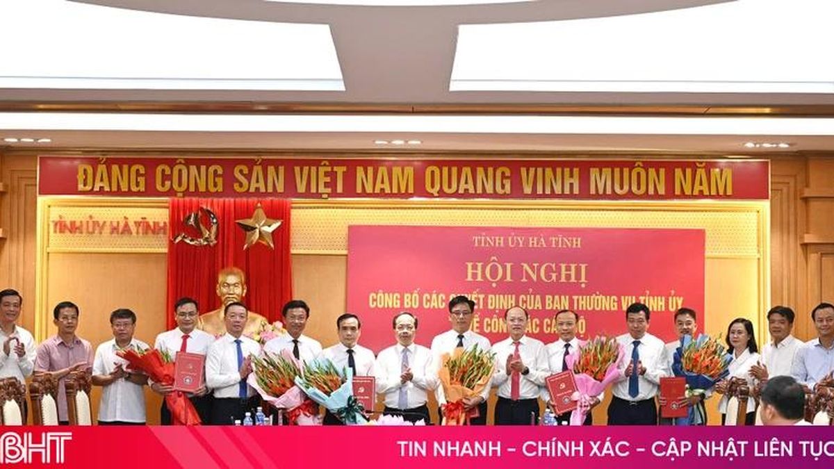 Ban Thường vụ Tỉnh ủy Hà Tĩnh công bố 6 quyết định về công tác cán bộ - Báo Hà Tĩnh