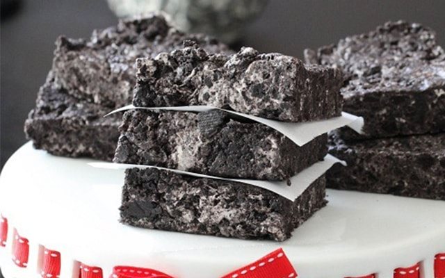 Bánh Oreo Trộn Kẹo Xốp