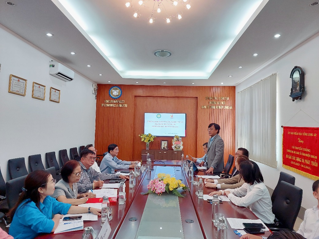 Ông Dương Long Thành – Chủ tịch Hội Doanh nhân trẻ tỉnh Long An đề xuất những nội dung hợp tác giữa hai đơn vị trong thời gian tới