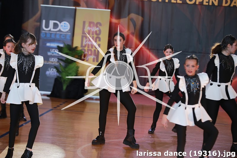 larissa dance (19316).jpg