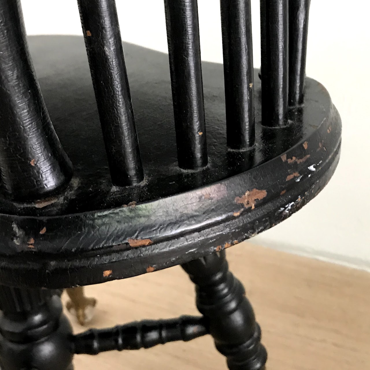 Ball & Claw Foot High-Back Piano Chair