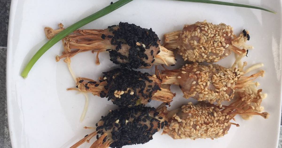 Chả cá cuộn nấm phủ mè 
Chiên bằng nồi chiên không dầu