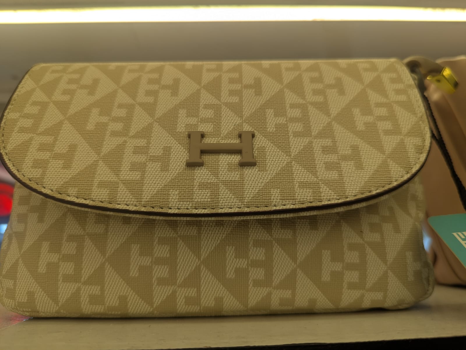 Item 4 - Ladies bag Off White
