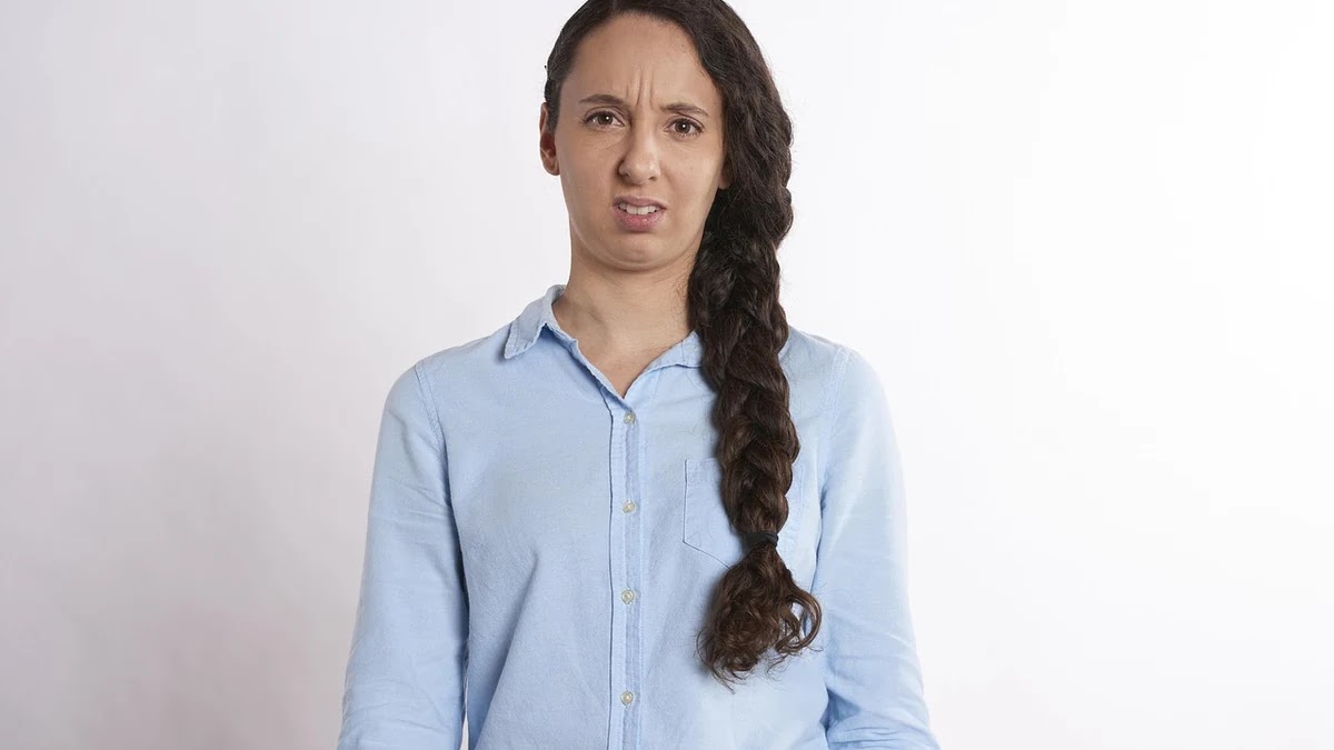 엎친 데 덮친 격 뜻과 비슷한 표현 차이점