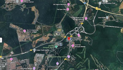 Petrol Station Ayer Keroh Melaka — foto 6/7