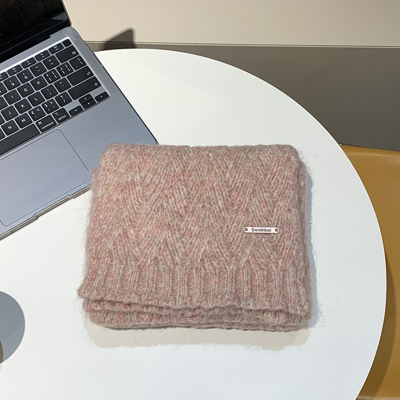 Knitted scarf from alpaca wool blend, fashionable