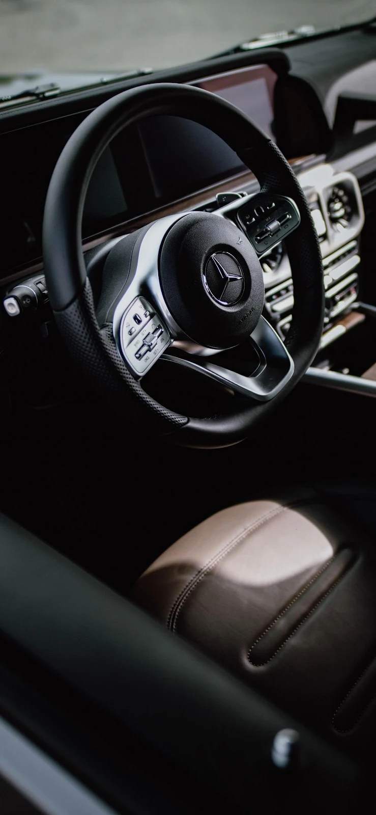 Mercedes-Benz Interior Steering Wheel View - Automotive Photography Full HD iPhone Wallpaper (1409x3052)