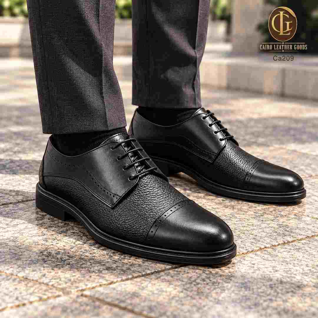 Ca209 04 Ca209 black lifestyle.jpg