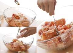 Thịt gà rửa sạch, để ráo rồi ướp với 2 muỗng cà phê hạt nêm maggi, 3 muỗng canh nước mắm và hành tím, tỏi băm nhuyễn trong khoảng 10-15 phút.