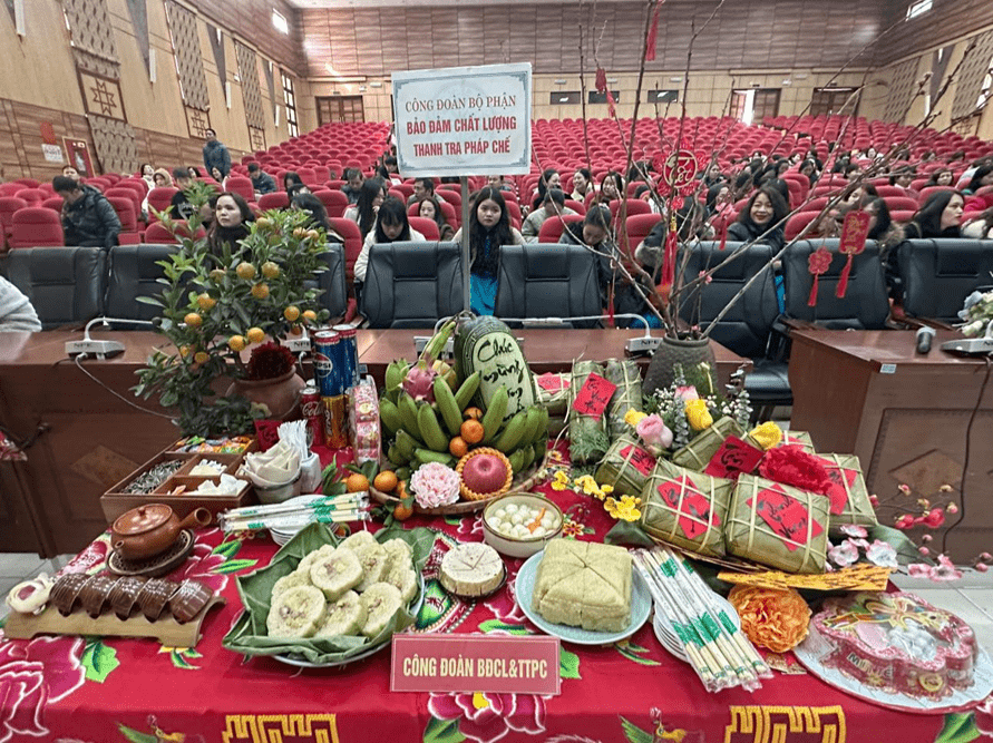 Sôi nổi các hoạt động Xuân yêu thương - Tết sum vầy  tại Trường Đại học Tây Bắc