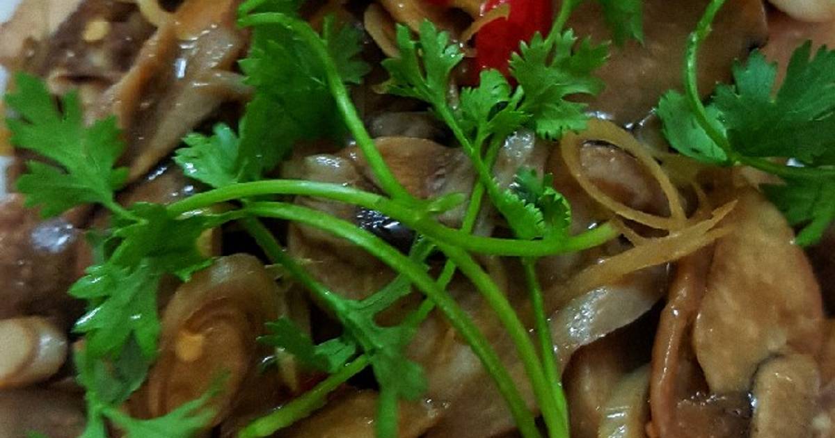 Nấm rơm xào sả ớt