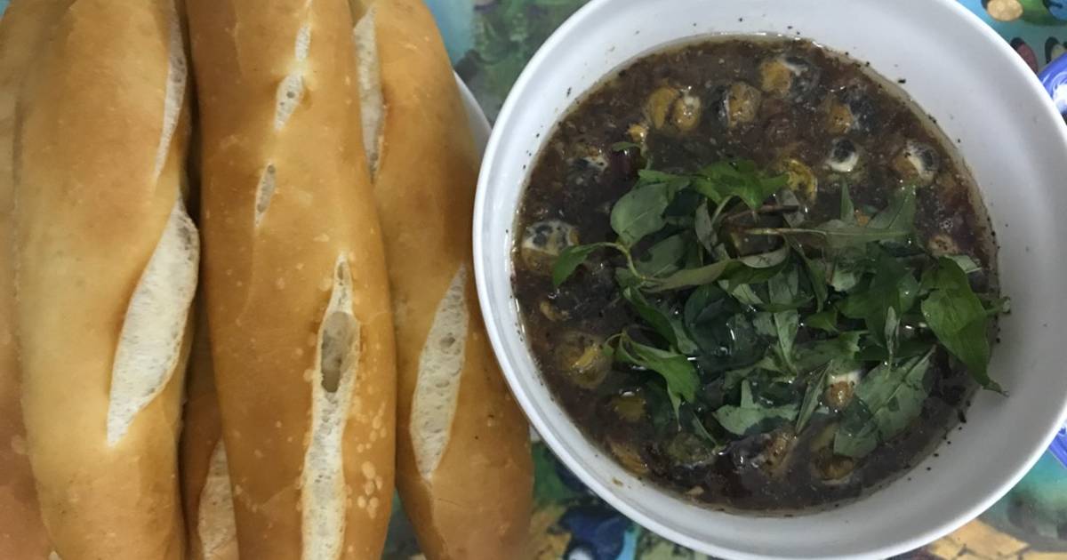 Cút lộn xào me