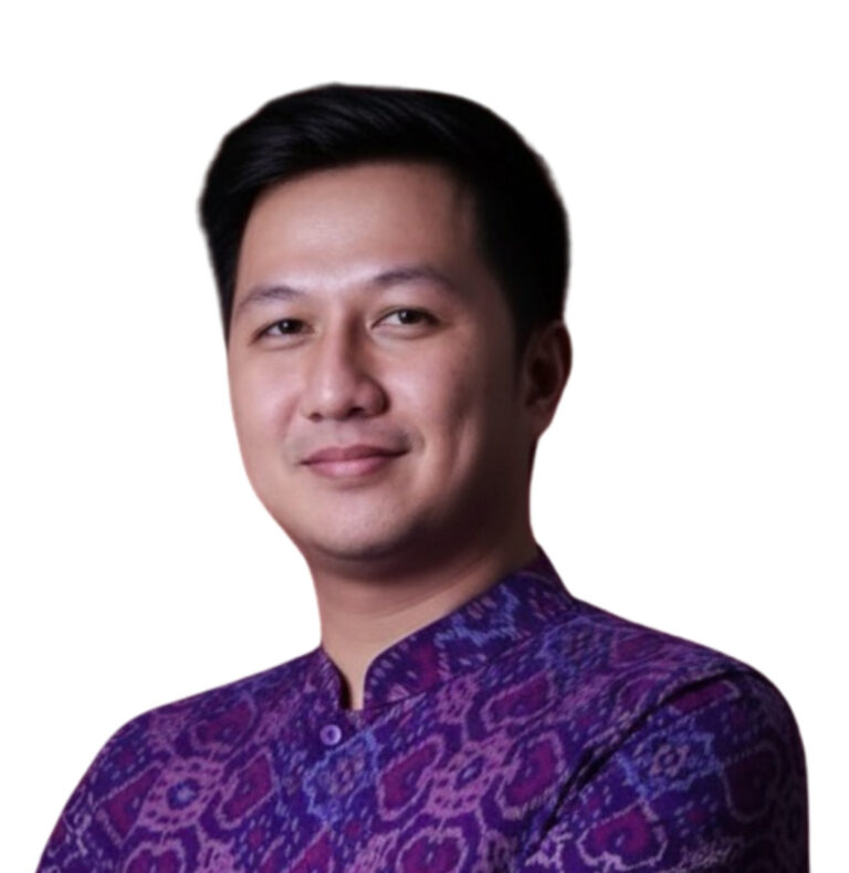 Praktisi Advotax dengan pengalaman di bidang perpajakan Indonesia
