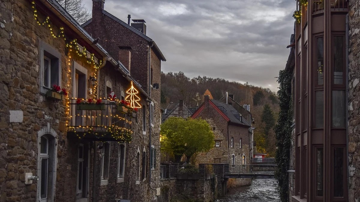 산업혁명이 유럽 사회 계층 변화에 끼친 역사적 의미