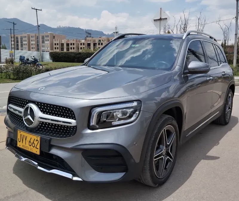 Mercedes-Benz GLB 200 AMG