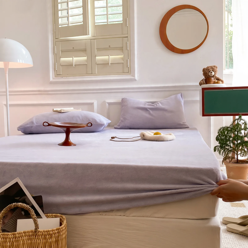 Fitted sheet made of microfiber fleece, Nordic style