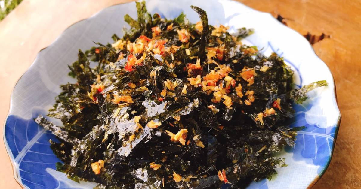Rong biển cháy sả ớt