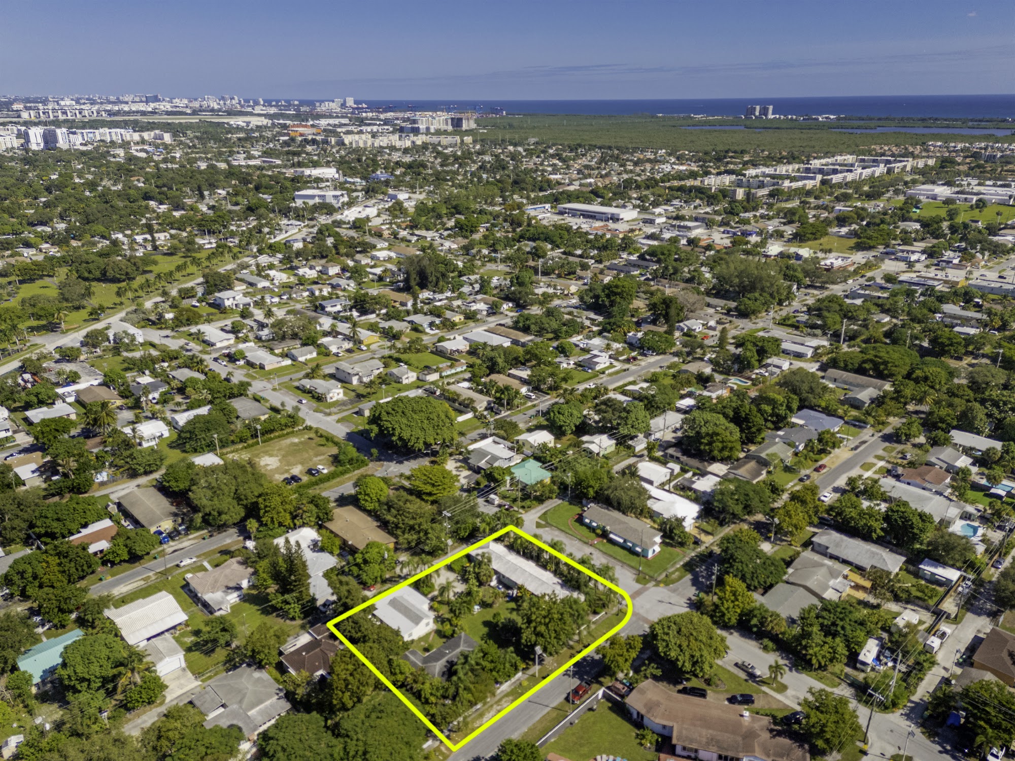 302 SW 15th St, Dania Beach, FL 33004 property photo 67