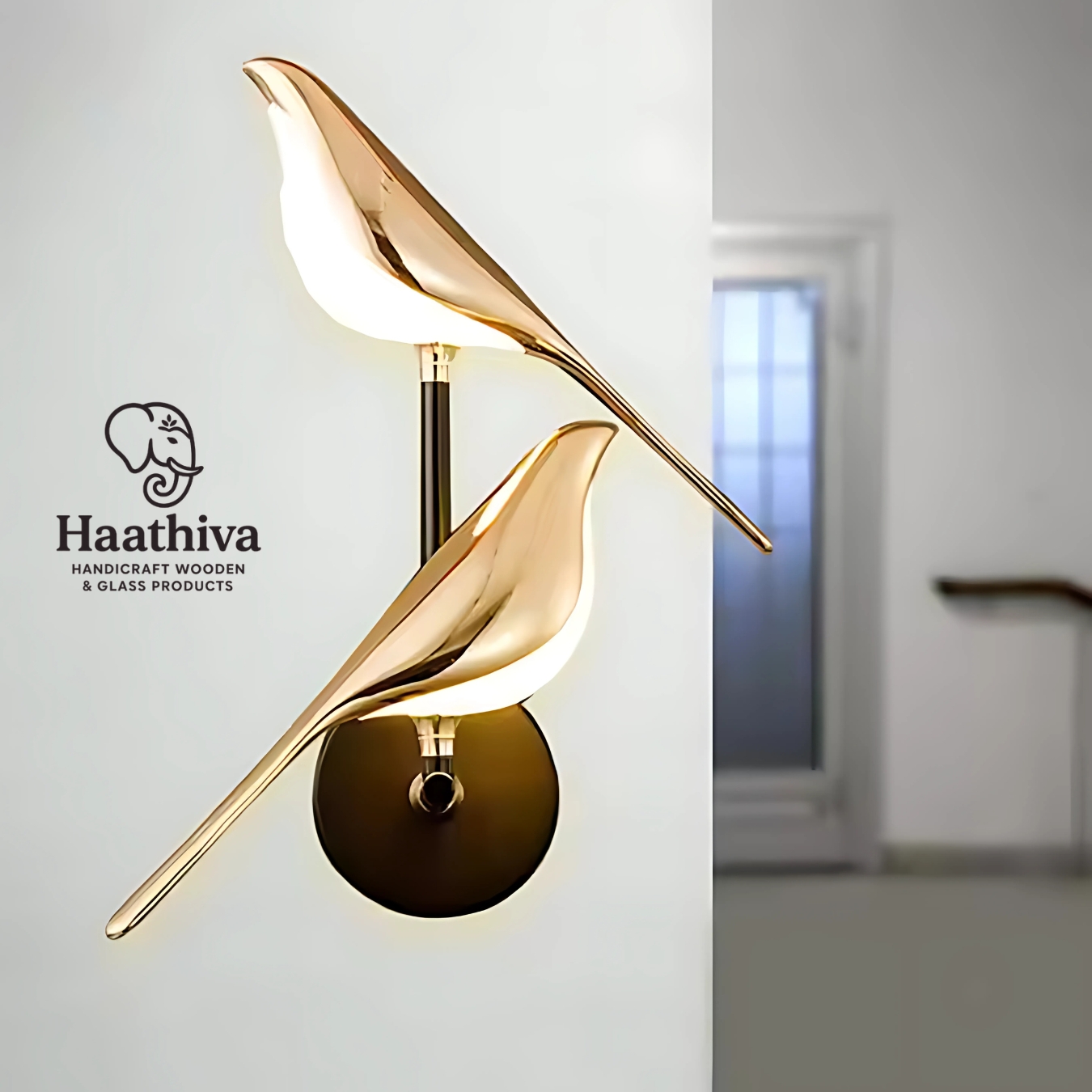 Double bird lamp on wall panel