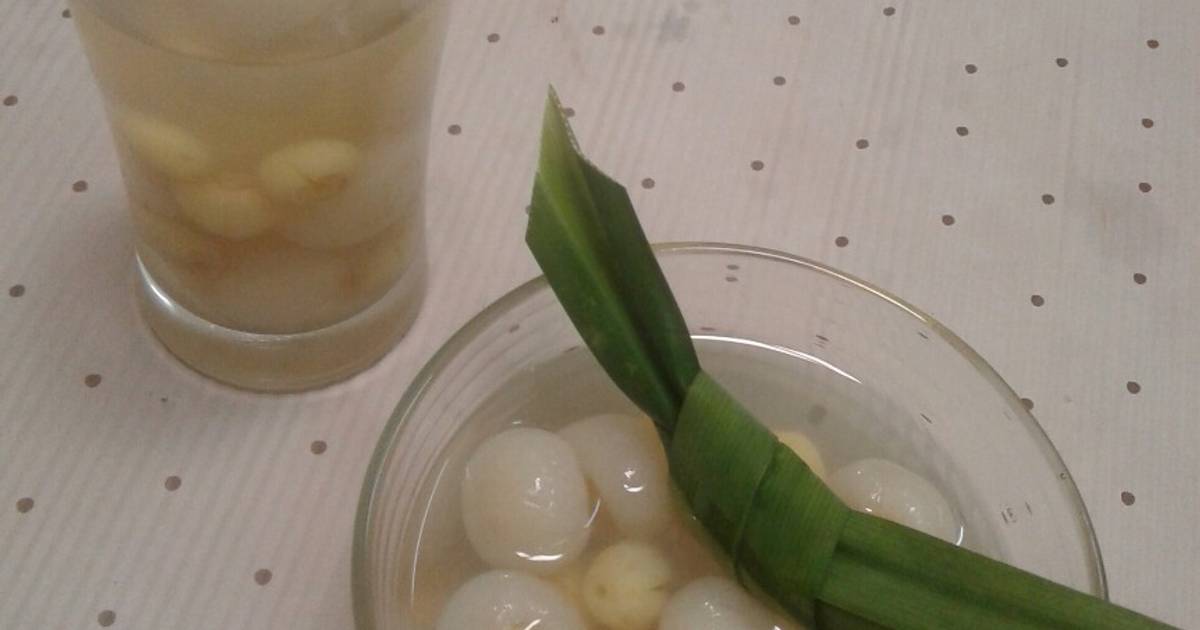 Chè sen long nhãn lá dứa
