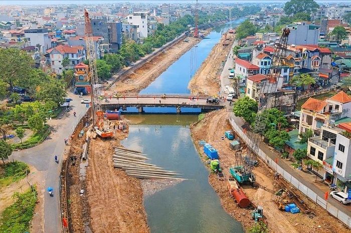 Hà Nội tăng tốc hoàn thiện hệ thống thoát nước trước mùa mưa - Đài Phát thanh và truyền hình Hà Nội