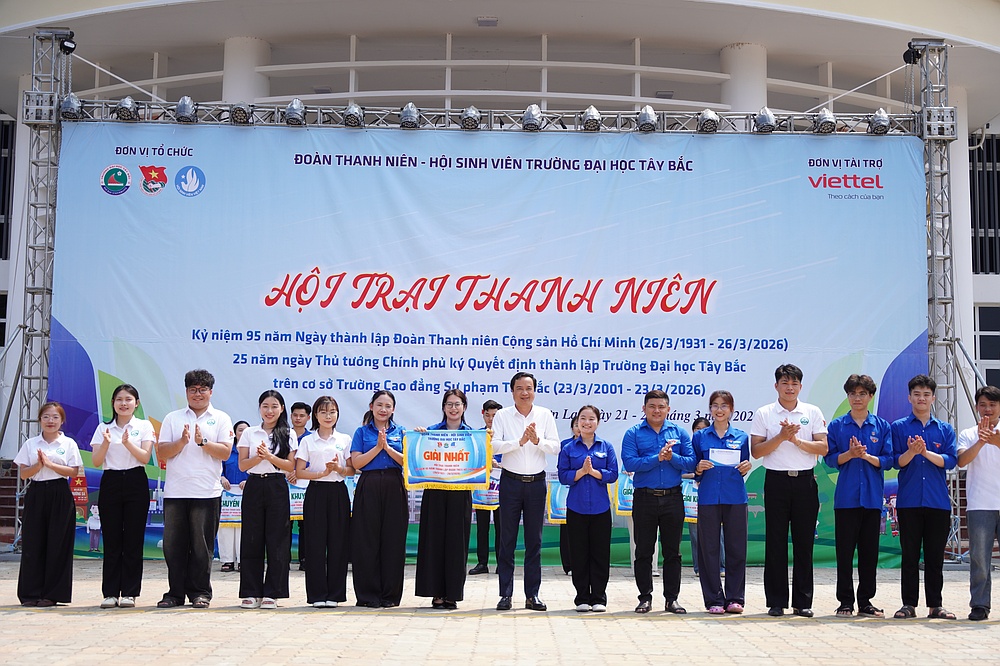 Đoàn Trường Đại học Tây Bắc tổ chức thành công Chương trình Hội trại thanh niên