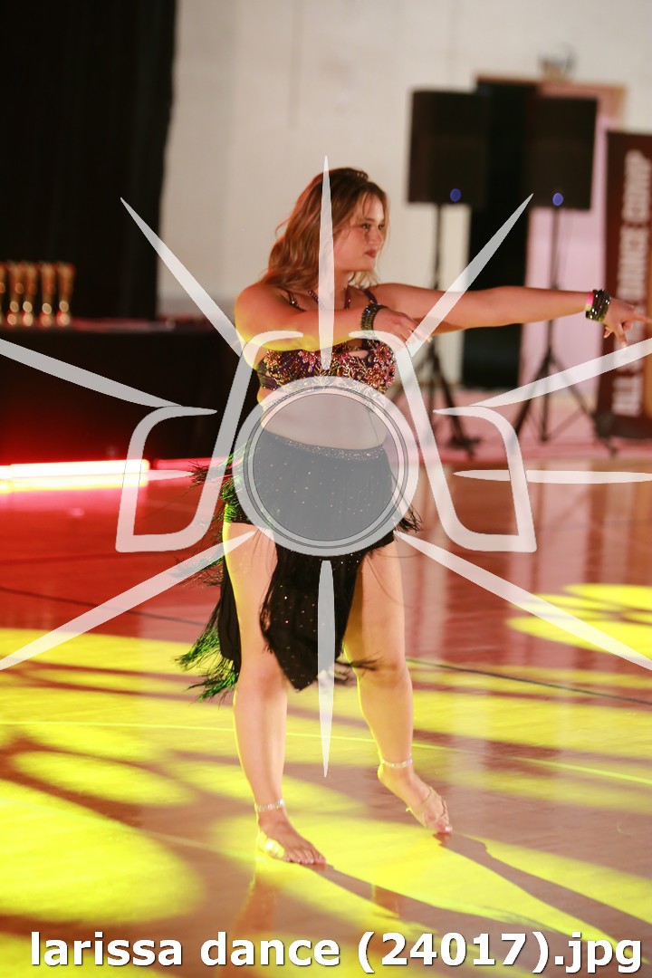 larissa dance (24017).jpg