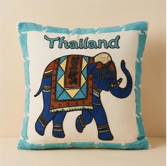 Embroidered cushion cover with elephant motif, 45×45 cm